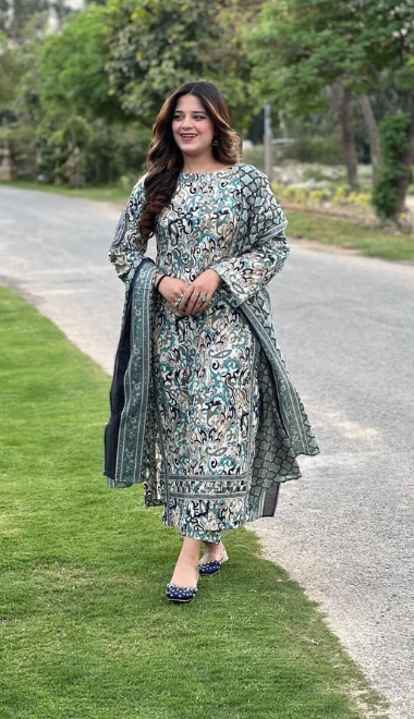 BS 3-Piece Khaddar Suit